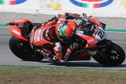 Superbike Montmelò Gara 2: Rinaldi trionfo Ducati, Toprak torna leader