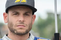 Superbike, Paura per Sandro Cortese elistrasportato a Faro per controlli