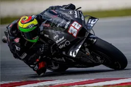 Lorenzo Savadori al bivio: tester Aprilia MotoGP o satellite Honda SBK?