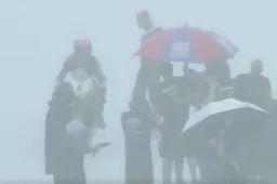 LIVE Superbike Indonesia: la pioggia aiuta Toprak, Gara-1 rinviata