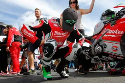 Superbike 2019: Milwaukee e Aprilia, il rinnovo è problematico