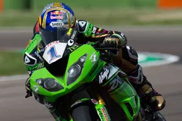 Supersport Donington Superpole Kenan Sofuoglu torna in pole position