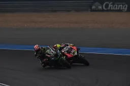 Rea-Bautista, che scontro: le immagini della sportellata