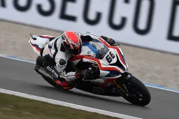 Superbike Assen, Prove 2: Tom Sykes scatena la BMW
