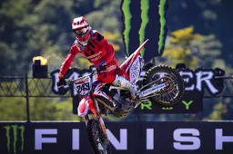 MXGP Messico Tim Gajser doppietta, Antonio Cairoli 2° limita i danni