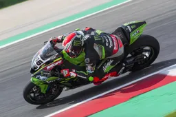 Superbike Misano: Tom Sykes 46° pole, le Kawasaki nell'iperspazio