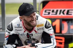 Superbike Donington: BMW con Tom Sykes nel motore, basterà?