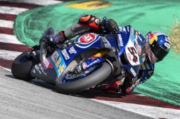 Superbike: Guardate come frena quel matto di Toprak!  (VIDEO)