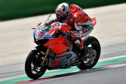 Superbike: "La Ducati V4 è già più veloce della bicilindrica"