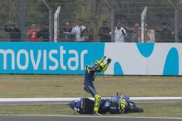 MotoGP Argentina: Valentino Rossi furioso "Marquez non mi guardi più in faccia"
