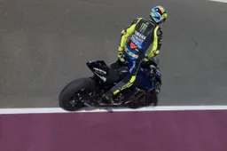 MotoGP: Valentino Rossi avanti altri  due anni con Yamaha Petronas