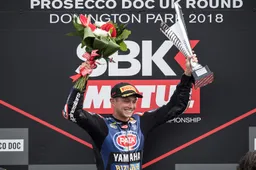 Superbike Donington: Doppietta Van der Mark, trionfo Yamaha