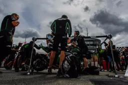 Superbike Germania, warm up: Jonathan Rea rialza la cresta