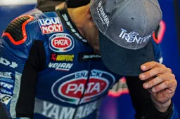 Ore 16:00  Qui la diretta web della conferenza stampa di Marco Melandri