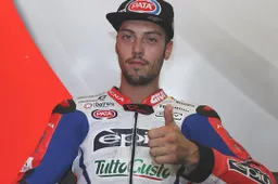 LIVE VIDEO ASB1000 Sepang: Alle 08:50 Lorenzo Zanetti a caccia di gloria