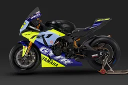 Yamaha R1 GYTR VR46, una moto speciale per Valentino Rossi