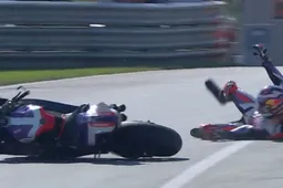 MotoGP Austria, Warm Up: Jorge Martin, prova di Long Lap con caduta