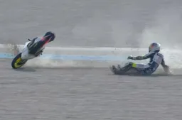 Moto3 Qatar, Prove 1: Masia 2°, Sasaki parte col piede sbagliato