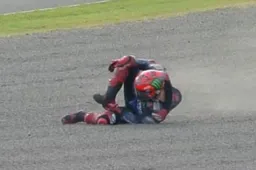 MotoGP, Quartararo dolorante a caviglia e collo "Sono stato fortunato"