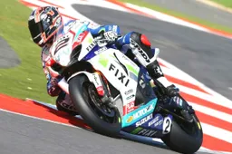 Superbike: il miglior weekend per il team Crescent Suzuki