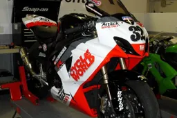 American Superbike: svelata la Suzuki di Eric Bostrom