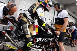 Moto3, Sachsenring: Prove 1, svetta Raúl Fernández