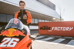 MotoGP: Ecco Dani Pedrosa con i colori KTM