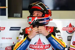 Moto2, Test Qatar: Giorno 2, Sam Lowes da record