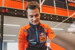 Un monumento per Dani Pedrosa alla curva 6 a Jerez