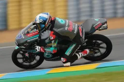 Moto3, Le Mans: John McPhee in pole position, 2° Arbolino