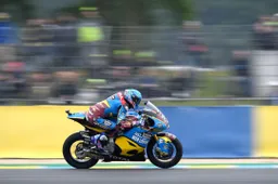 Moto2, Le Mans: Netto successo di Alex Márquez