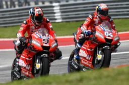 Dovizioso e Petrucci con Ducati personalizzate a Le Mans