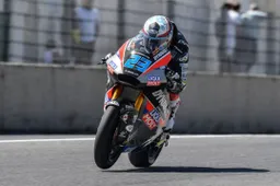 Moto2, Mugello: Schrötter beffa Lüthi, terza pole in carriera