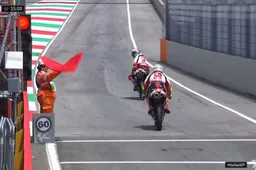 Moto3, Mugello: Sanzioni per Antonelli, Suzuki, Öncü