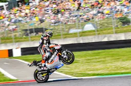 Moto2, Catalunya: Prove 1, Thomas Lüthi in testa