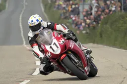Tourist Trophy: Dan Stewart al TT 2013 con SMT Honda