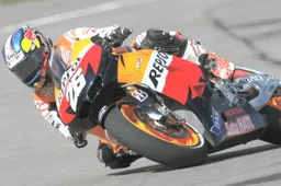 MotoGP Indianapolis Qualifiche: Stoner, Hayden e Spies KO, pista vergognosa, Pedrosa in pole