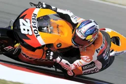 MotoGP Brno Gara: Pedrosa batte e piega nel duello Lorenzo