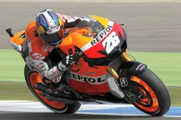 MotoGP Assen Warm Up: Pedrosa, Lorenzo, Stoner in 0"045