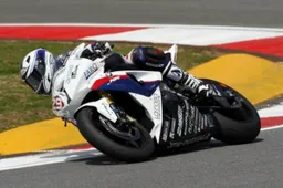 Superstock 1000 Portimao Prove Libere 2: italiani OK