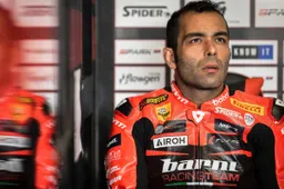 Superbike, Petrucci sogna la Ducati factory: "Dipende da Bautista"