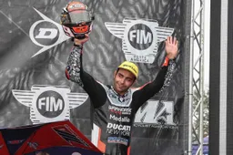 MotoGP, Suzuki chiama Danilo Petrucci: correrà in Thailandia