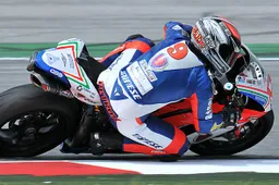 Superstock 1000 Portimao Qualifiche 1: dominio di Petrucci