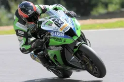 BSB: test per il team MSS Kawasaki a Cadwell Park