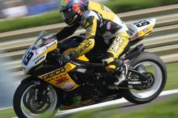 Daytona SportBike Barber Gara 1: Eslick torna al successo