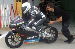 125cc: esordio per Danny Webb con la Aprilia WRB Pons