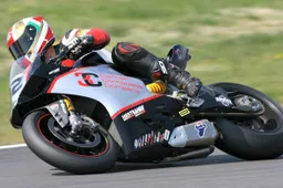 IDM Superbike: l'esordio della Ducati 1199 Panigale con l'Hertrampf Racing