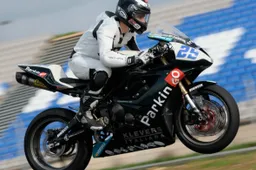 Supersport: Triumph cala il poker ed una nuova Daytona 675