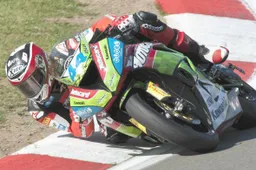 Supersport: David Salom torna con Kawasaki Intermoto