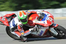 Superstock 1000 Nurburgring Prove 1: comanda Davide Giugliano